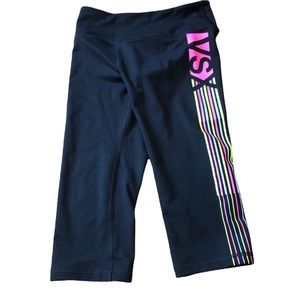 Victoria’s Secret sport VSX black capris leggings